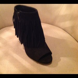 Carlos Santana Black suede fringe booties